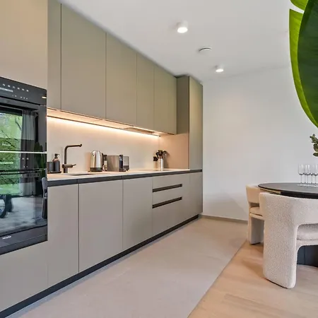 Lägenhet Stylish Downtown Escape With Comforts