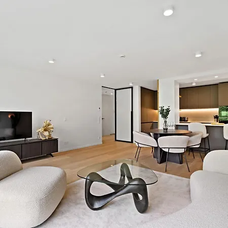 Stylish Downtown Escape With Comforts Lägenhet Luxemburg