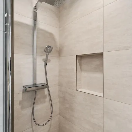 Stylish Downtown Escape With Comforts * Luxembourg