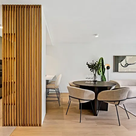 Apartment Stylish Downtown Escape With Comforts Luxembourg