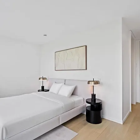 Stylish Downtown Escape With Comforts