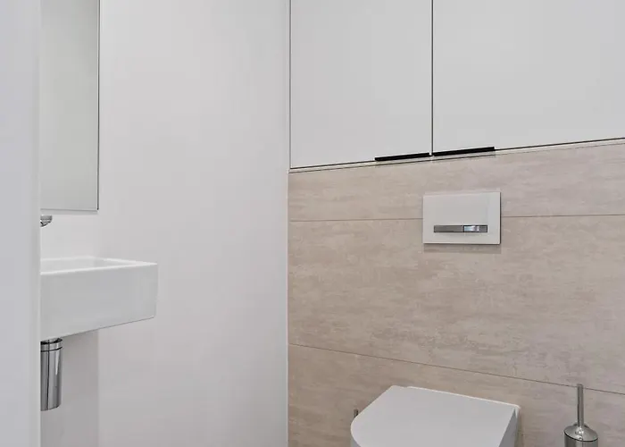 Stylish Downtown Escape With Comforts Appartement